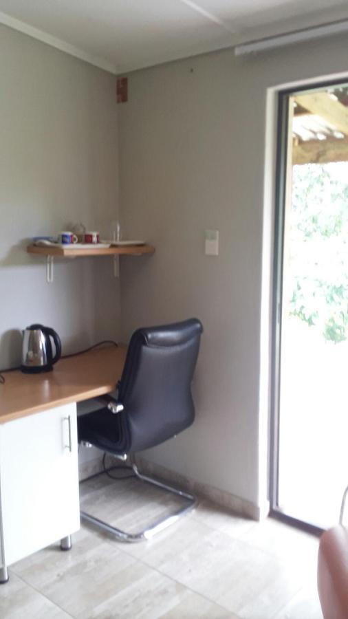 Otentik Guesthouse Mbabane Esterno foto